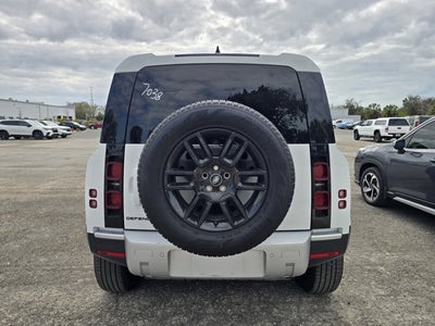 2025 Land Rover Defender S