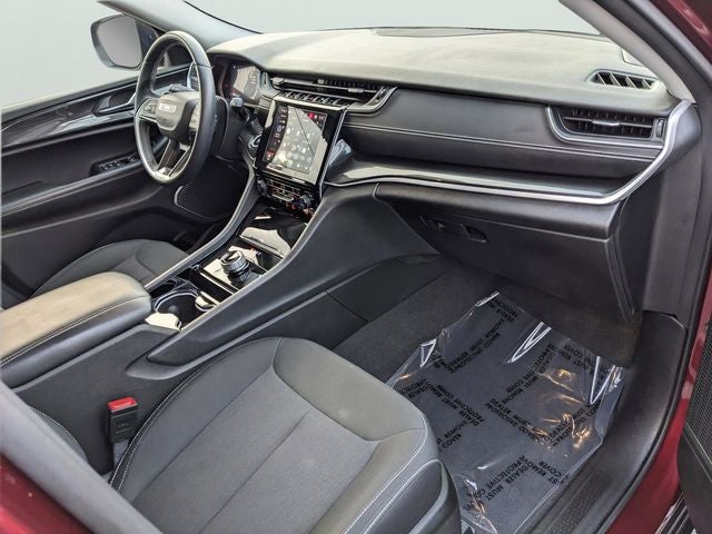 2021 Jeep Grand Cherokee L Laredo
