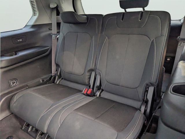 2021 Jeep Grand Cherokee L Laredo