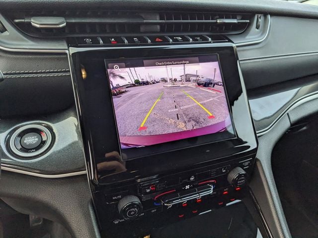 2021 Jeep Grand Cherokee L Laredo