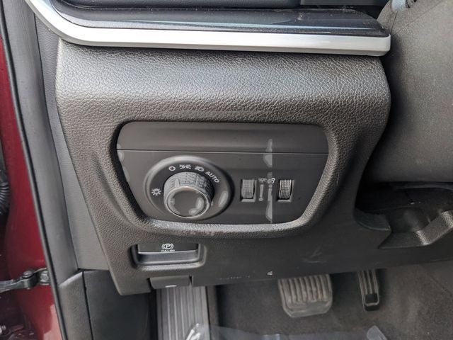 2021 Jeep Grand Cherokee L Laredo