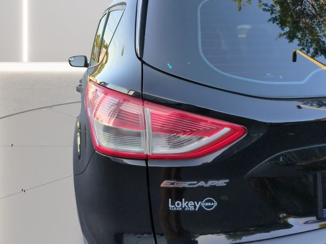 2016 Ford Escape S