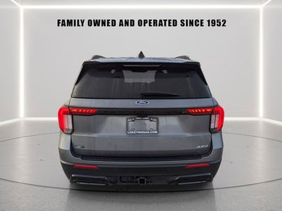 2025 Ford Explorer ST-Line