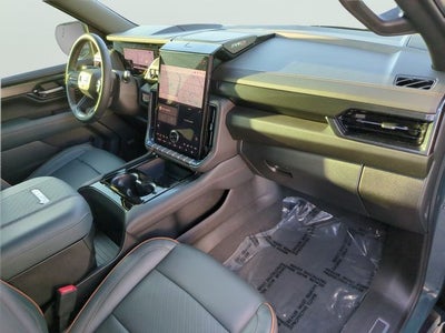 2025 GMC Yukon AT4