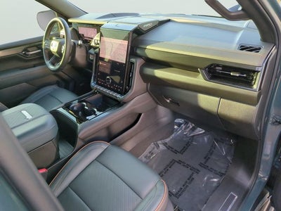 2025 GMC Yukon AT4