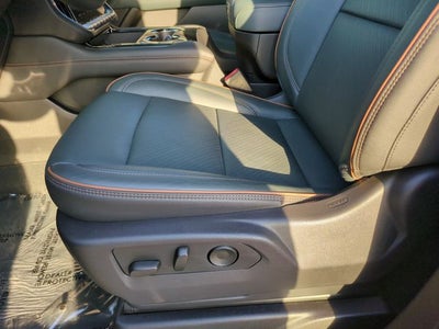 2025 GMC Yukon AT4