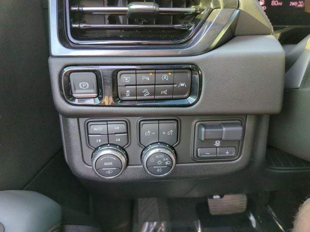 2025 GMC Yukon AT4