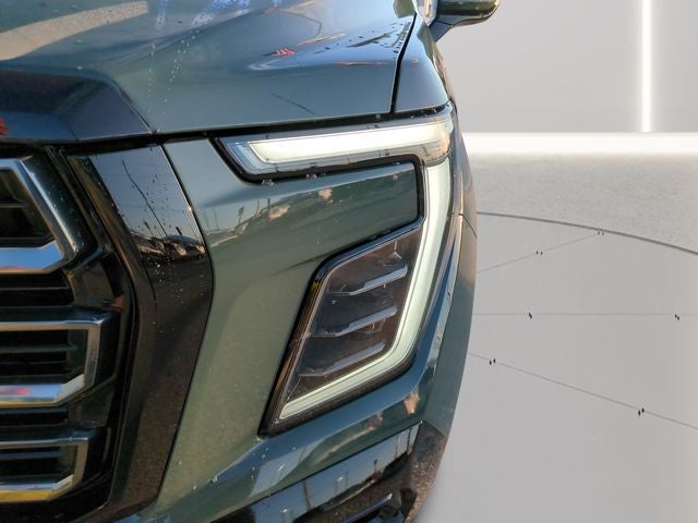 2025 GMC Yukon AT4
