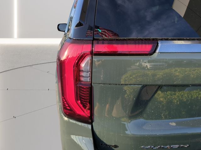 2025 GMC Yukon AT4