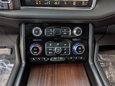 2024 GMC Yukon Denali Ultimate