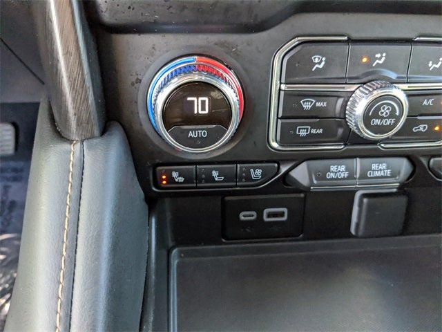 2024 GMC Yukon XL AT4