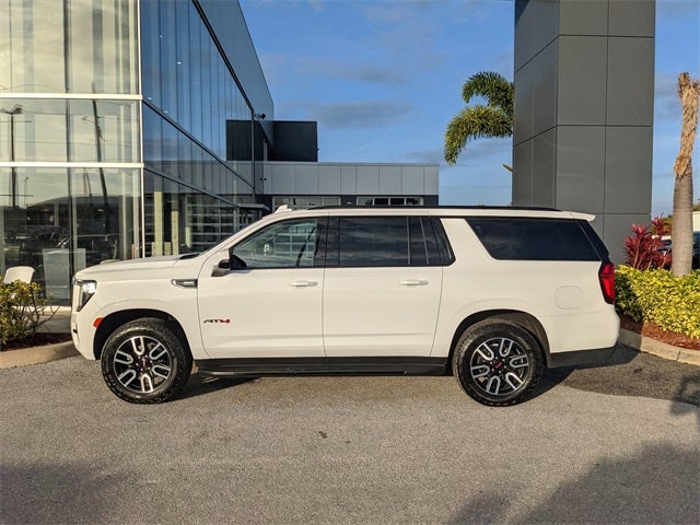 2024 GMC Yukon XL AT4