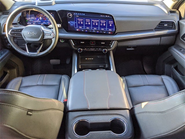 2025 Chevrolet Suburban RST