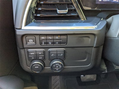 2025 Chevrolet Suburban RST