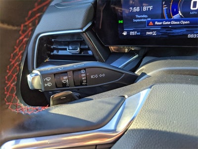 2025 Chevrolet Suburban RST