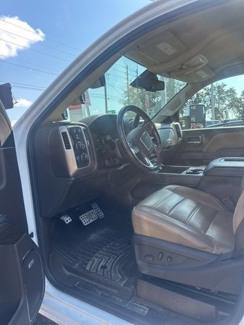 2017 GMC Sierra 2500HD Denali
