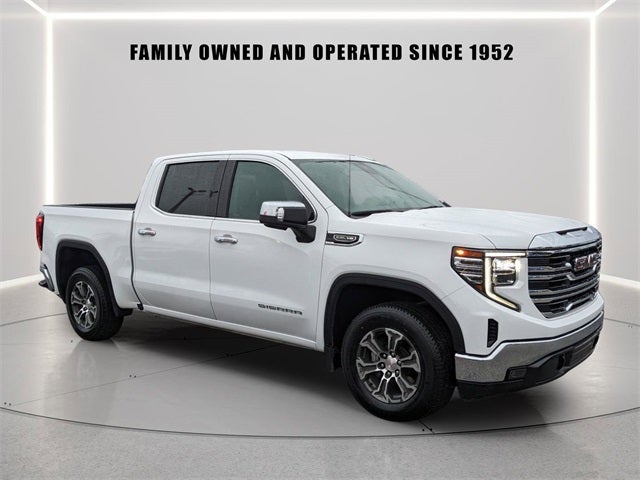 2025 GMC Sierra 1500 SLT