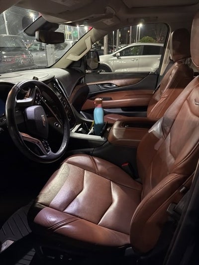 2020 Cadillac Escalade Luxury