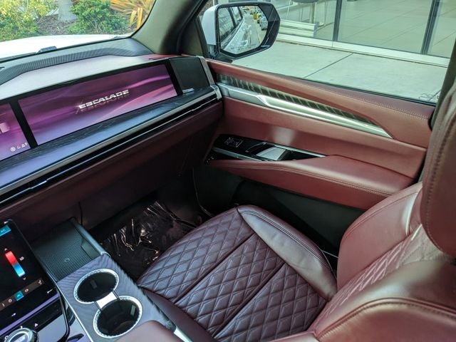 2025 Cadillac Escalade Sport