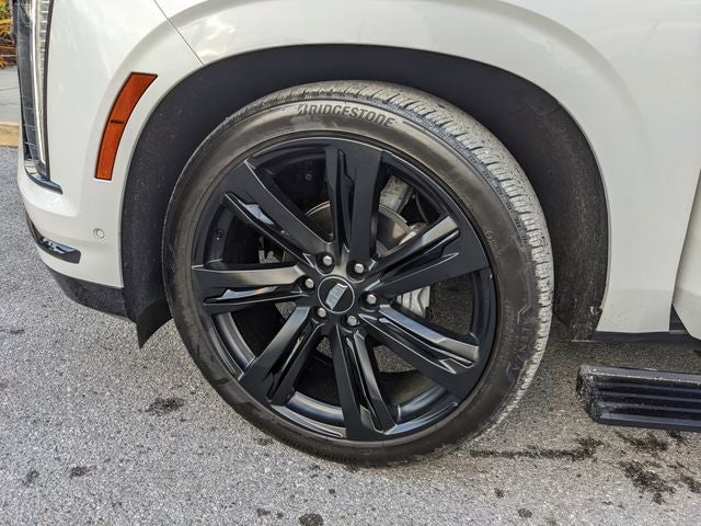 2025 Cadillac Escalade Sport