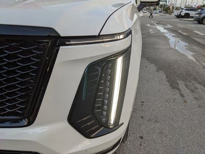 2025 Cadillac Escalade Sport