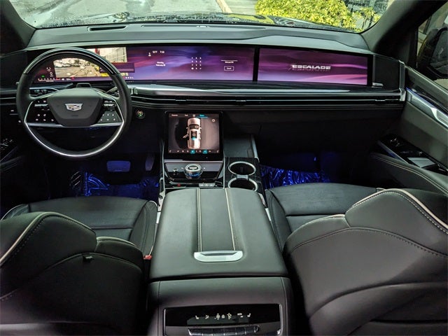 2025 Cadillac Escalade Sport