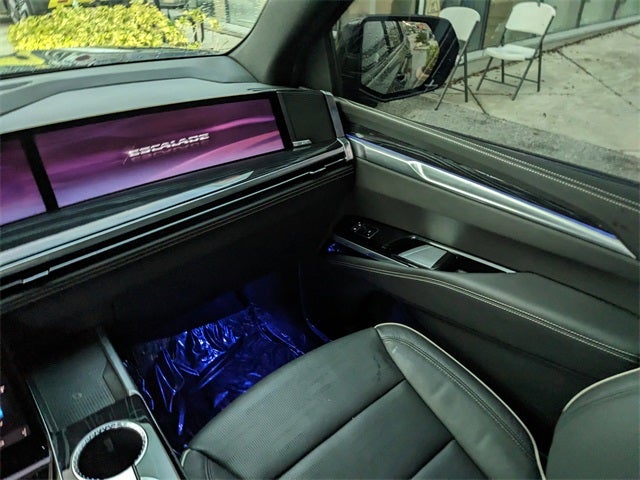 2025 Cadillac Escalade Sport