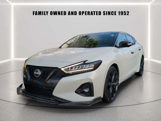 2023 Nissan Maxima SR