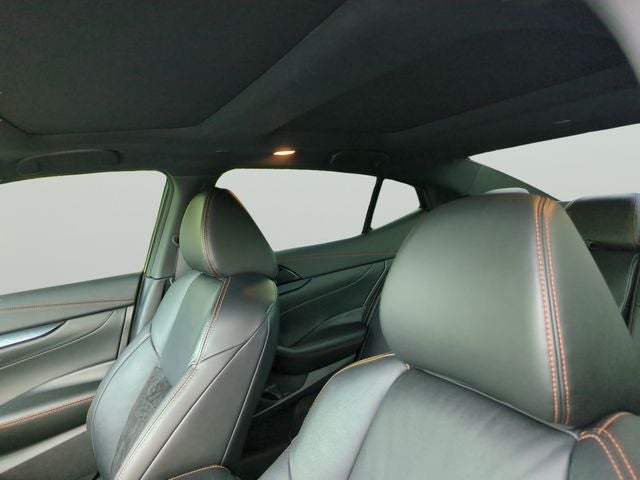 2023 Nissan Maxima SR