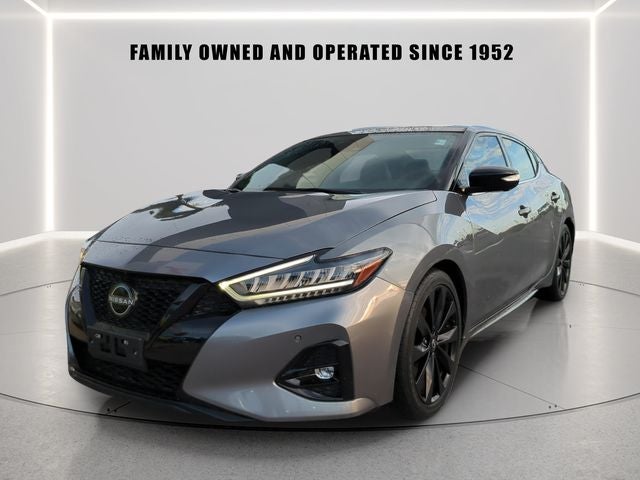 2023 Nissan Maxima SR