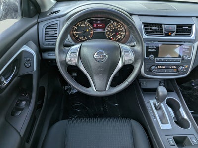 2017 Nissan Altima 2.5 SV