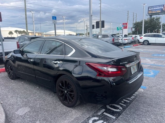2017 Nissan Altima 2.5 SR