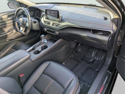 2021 Nissan Altima 2.0 SR