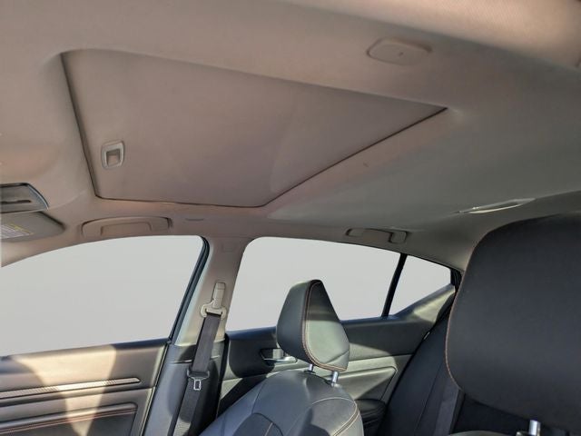 2021 Nissan Altima 2.0 SR