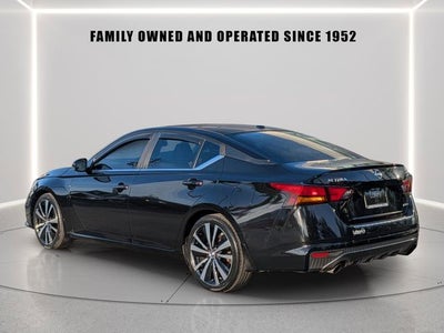 2021 Nissan Altima 2.0 SR