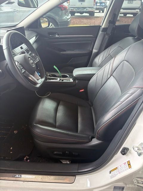 2024 Nissan Altima 2.0 SR