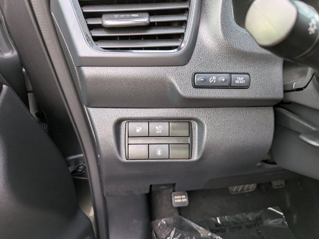 2023 Nissan LEAF S