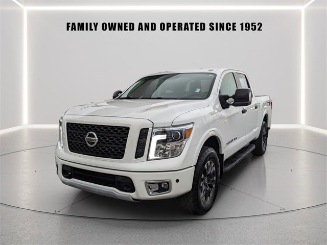 2018 Nissan Titan PRO-4X