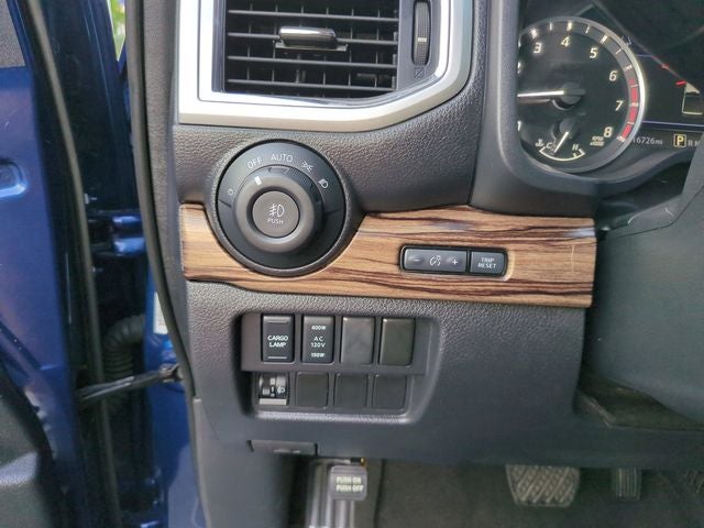 2020 Nissan Titan SL
