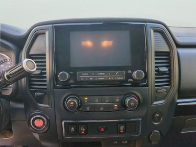 2023 Nissan Titan SV