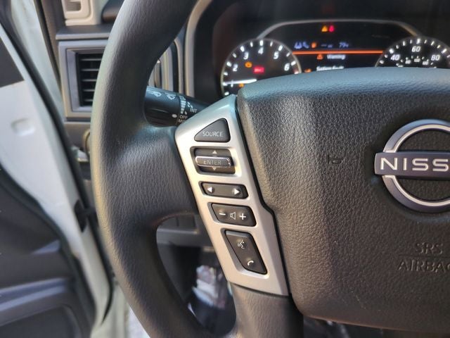 2023 Nissan Titan SV