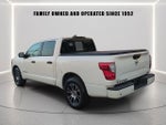 2023 Nissan Titan SV