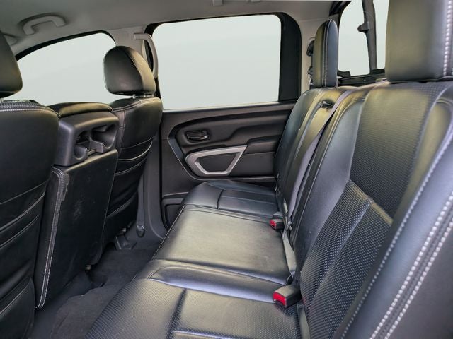 2018 Nissan Titan SV