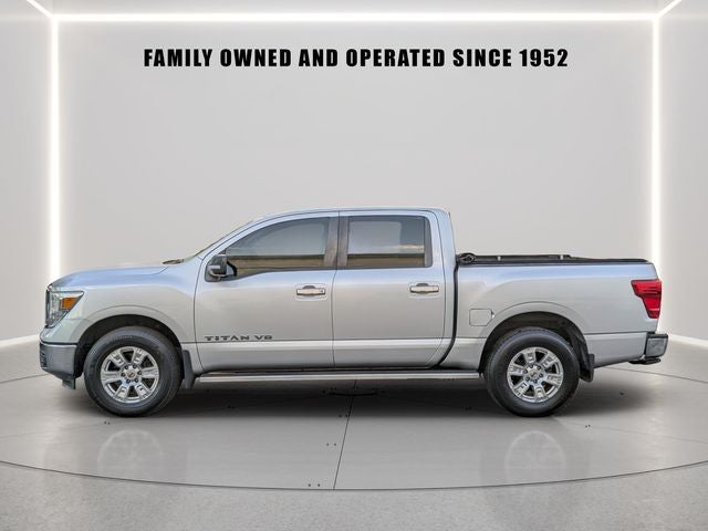 2018 Nissan Titan SV