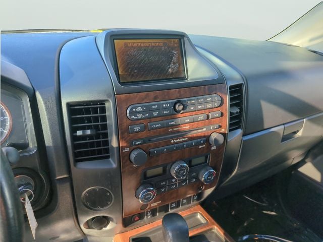 2010 Nissan Titan LE
