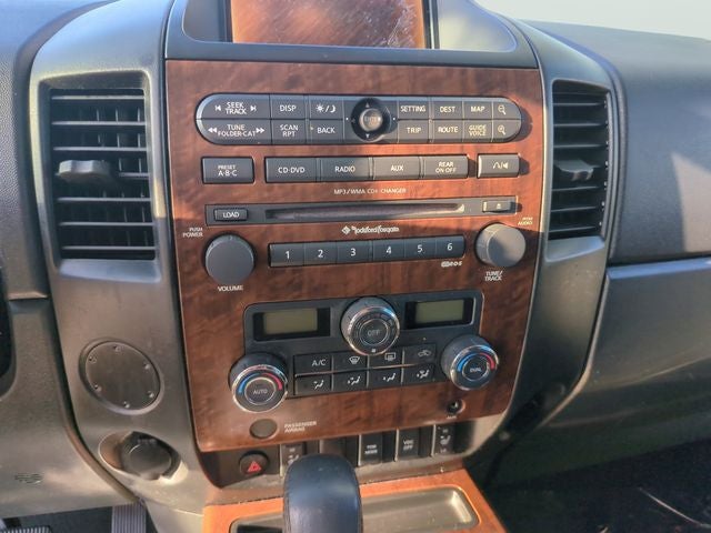 2010 Nissan Titan LE