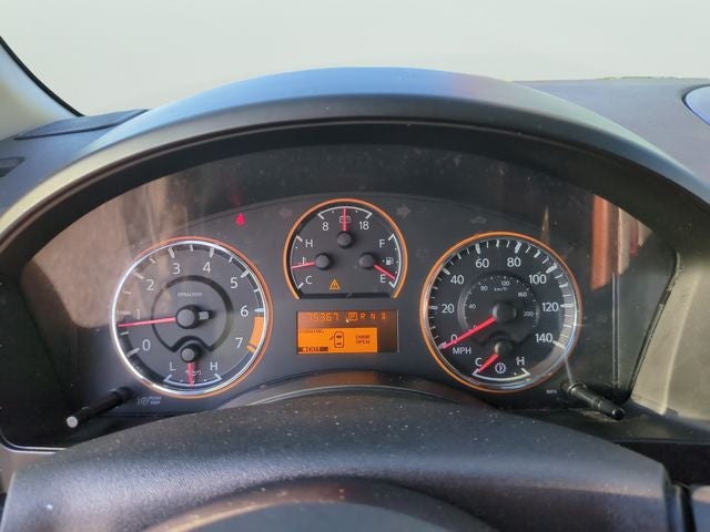 2010 Nissan Titan LE