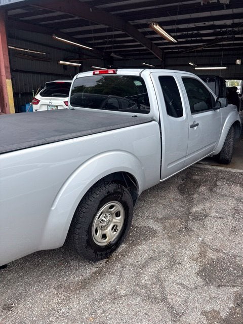 2015 Nissan Frontier S
