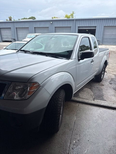2015 Nissan Frontier S