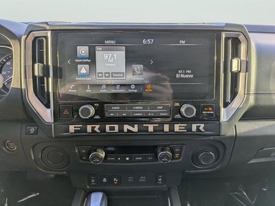 2025 Nissan Frontier SV